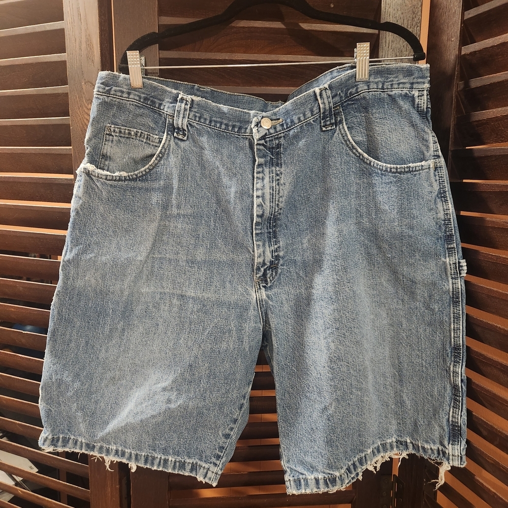 Wrangler Classic Blue Jean Shorts for Men